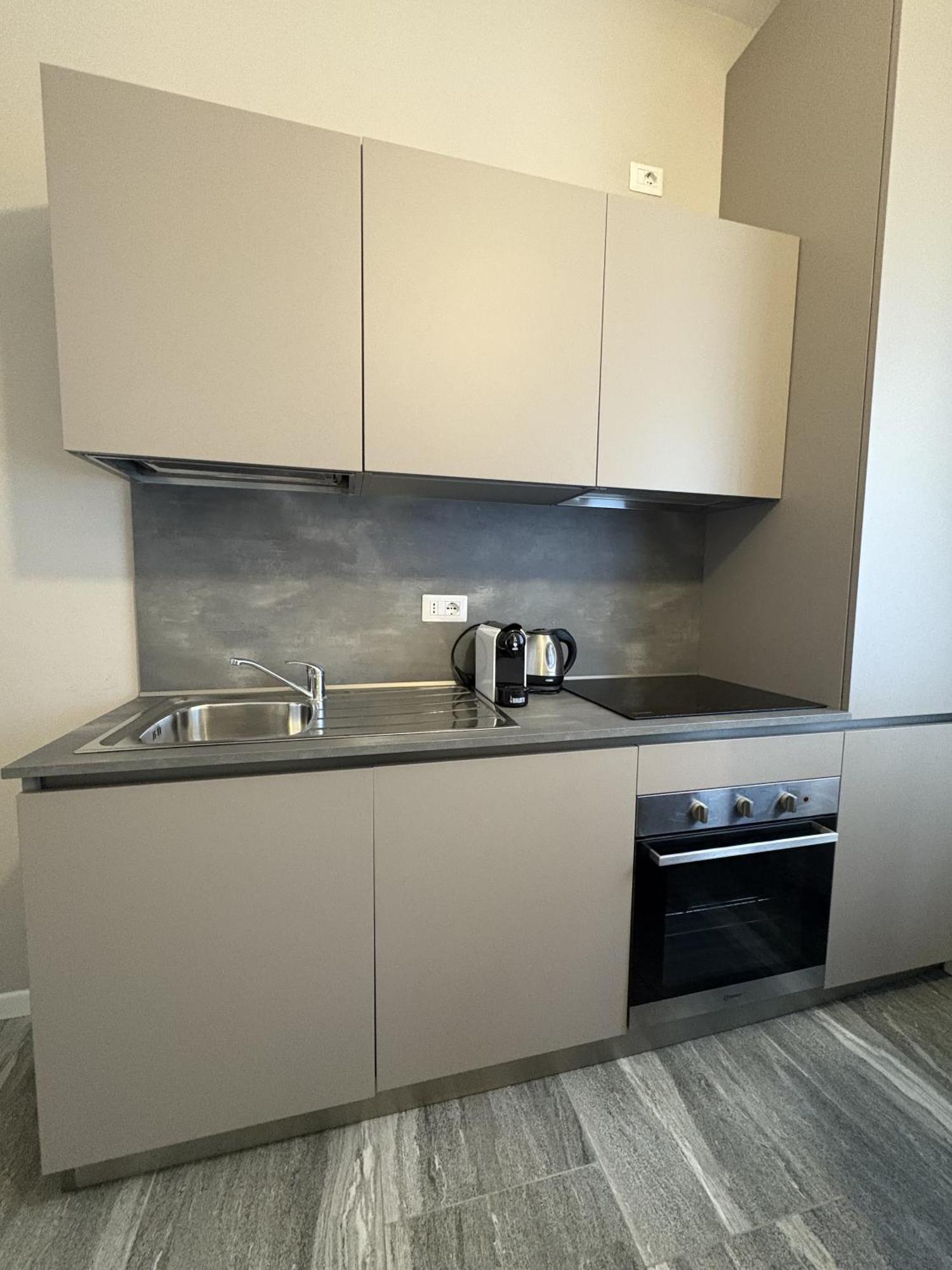 Essential Apartment Sesto San Giovanni Extérieur photo