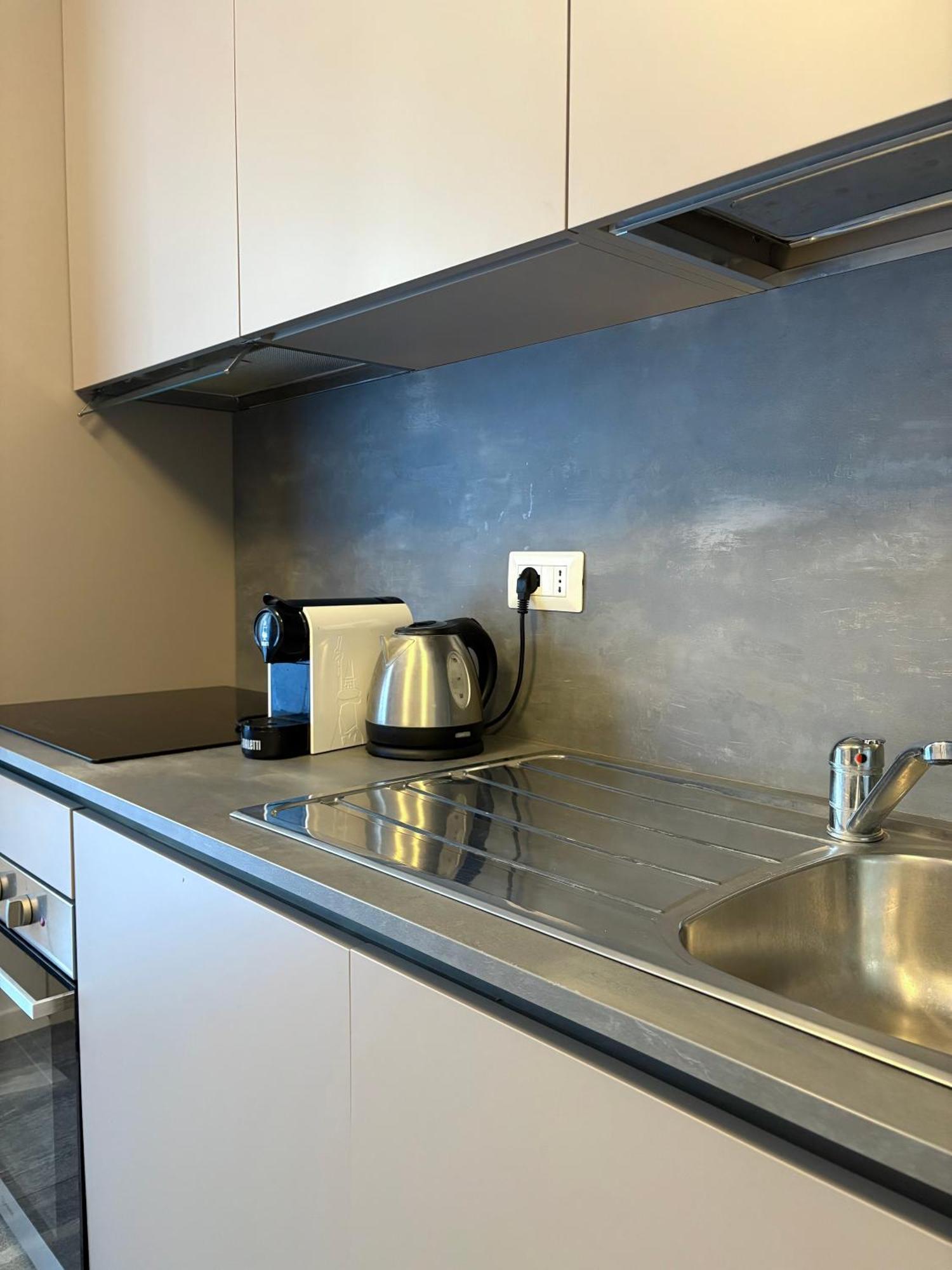 Essential Apartment Sesto San Giovanni Extérieur photo