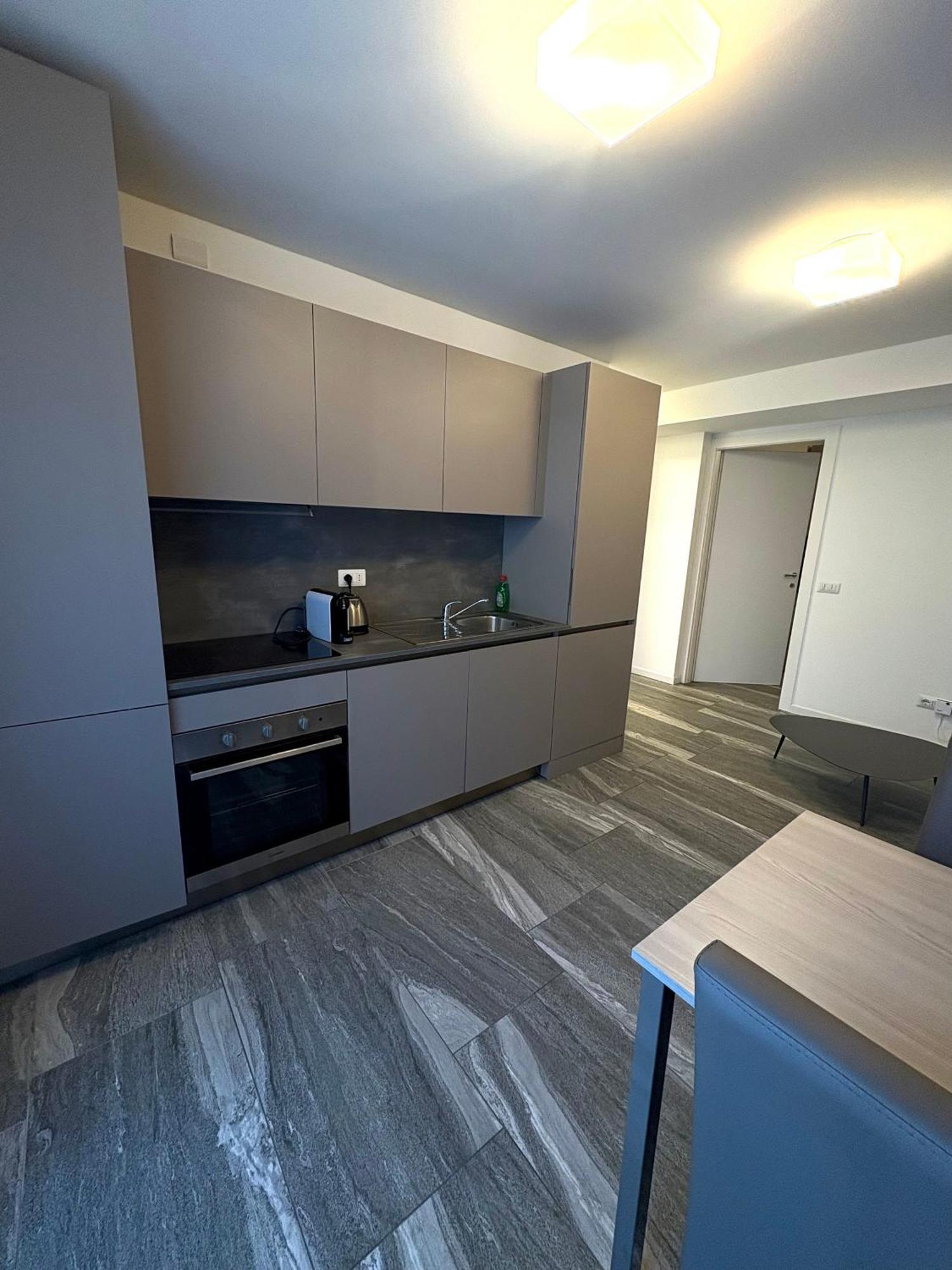 Essential Apartment Sesto San Giovanni Extérieur photo
