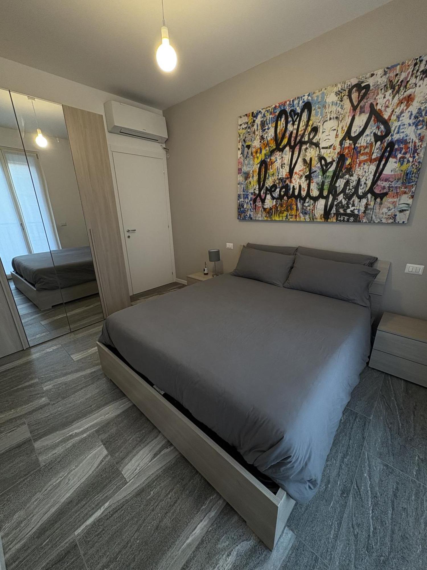 Essential Apartment Sesto San Giovanni Extérieur photo