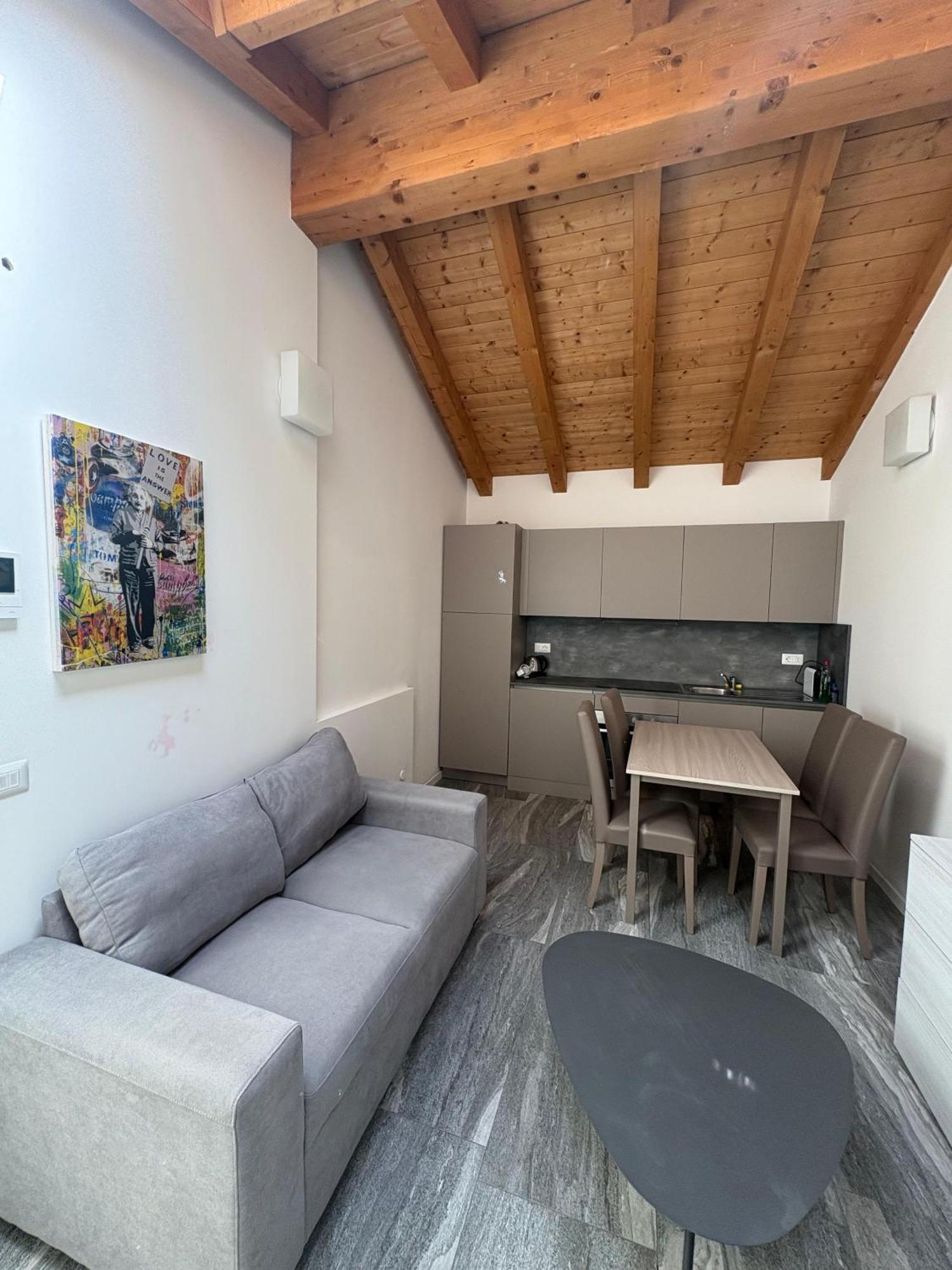 Essential Apartment Sesto San Giovanni Extérieur photo