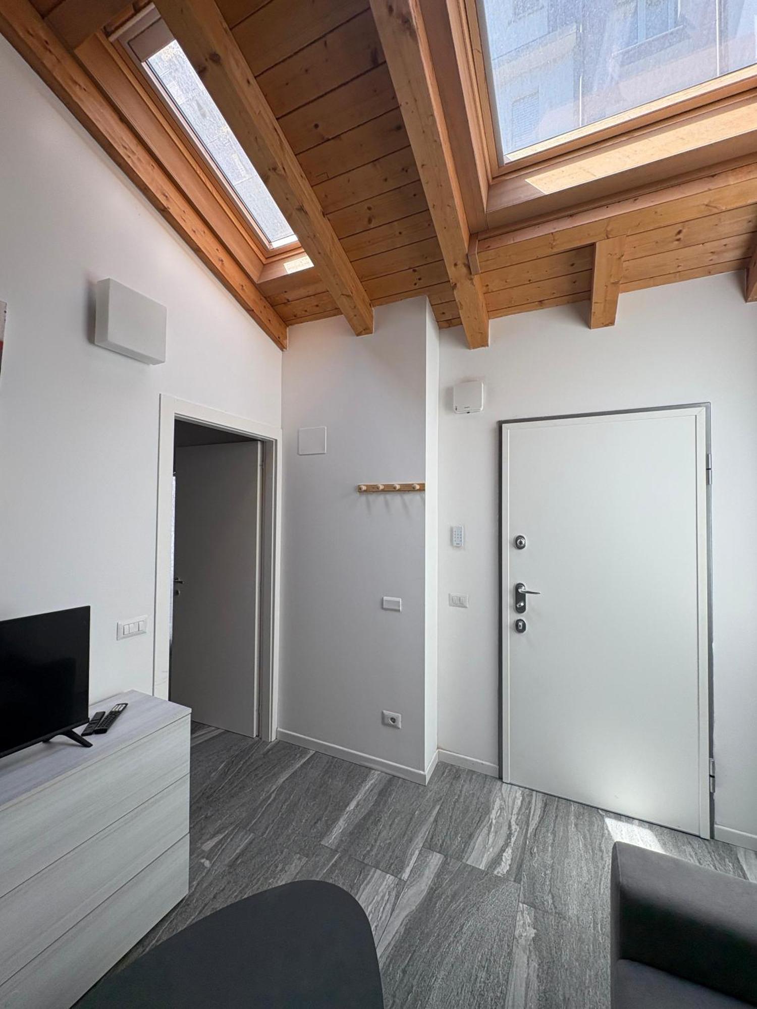 Essential Apartment Sesto San Giovanni Extérieur photo