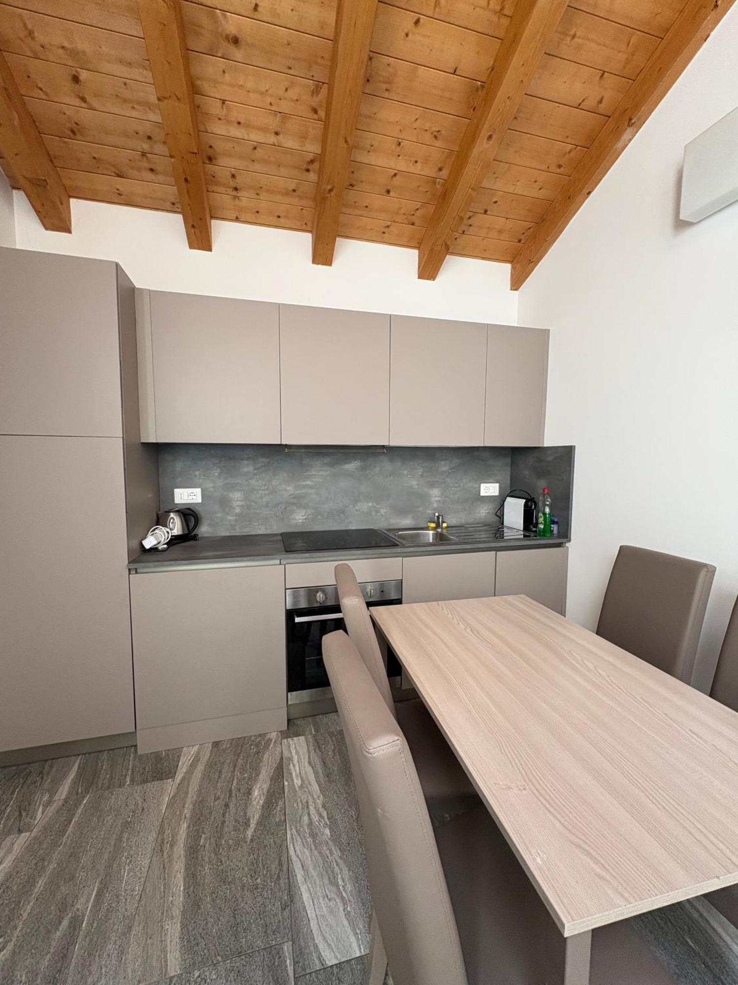 Essential Apartment Sesto San Giovanni Extérieur photo