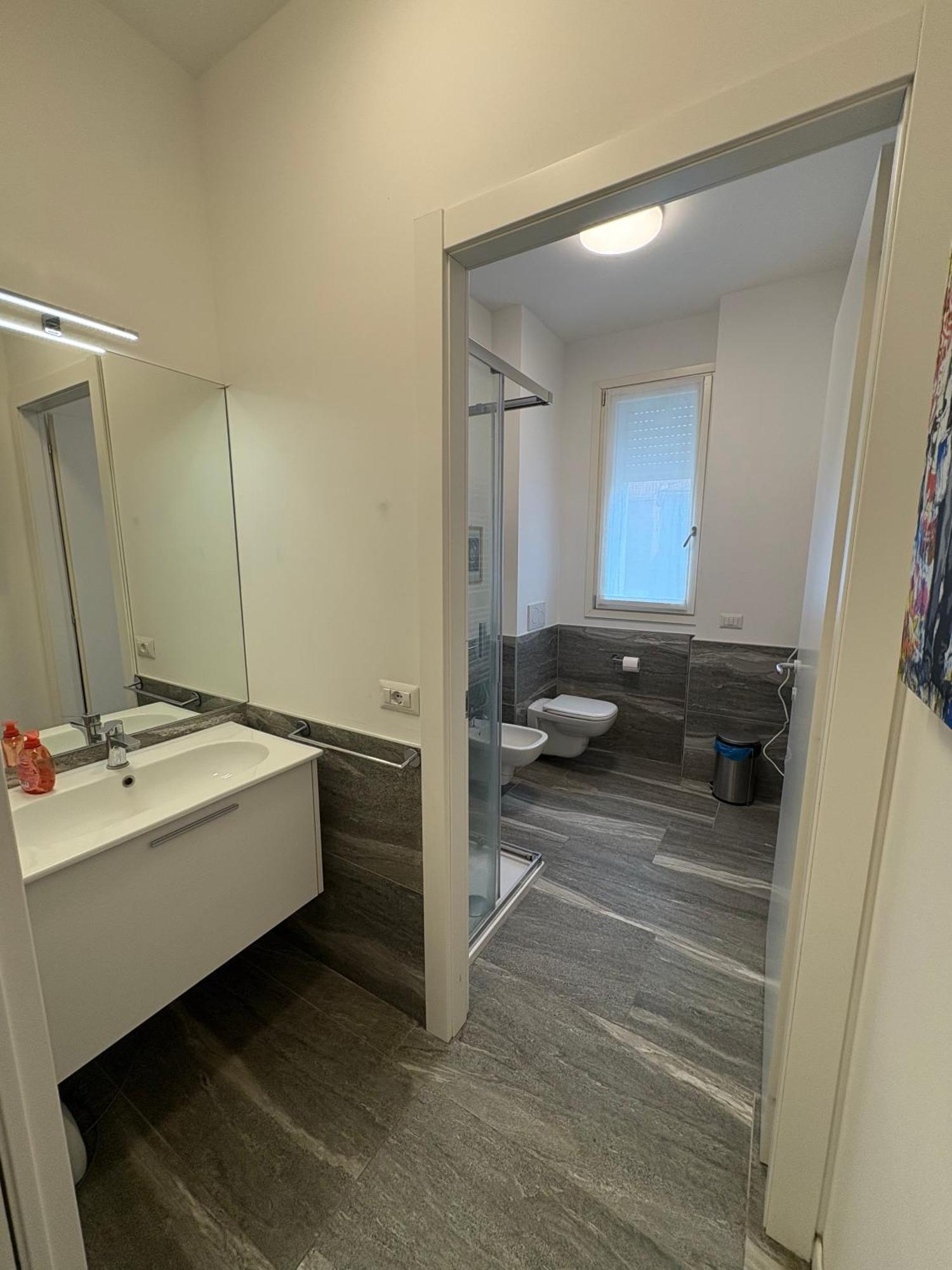 Essential Apartment Sesto San Giovanni Extérieur photo